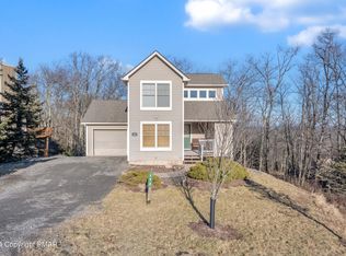 172 Upper Deer Valley Rd, Tannersville, PA 18372