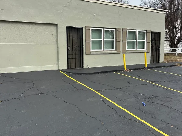 1904 Lamar Ave, Memphis, TN 38114