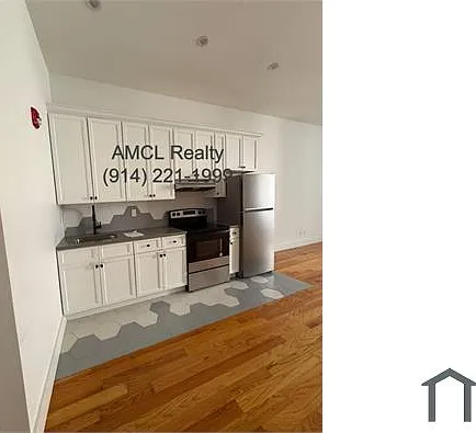 1 bed, $2,400 — Photo 4
