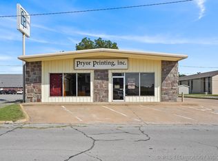 15 S Vann St, Pryor, OK 74361