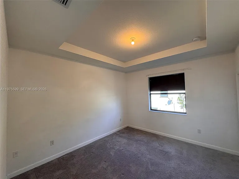 11813 SW 246th Ter #11813 — Photo 8