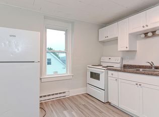 124 N Main St APT 8, Rochester, NH 03867