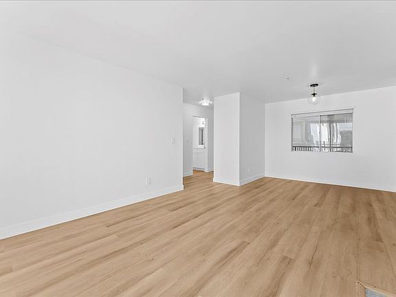 4th image of 1785 Beloit Ave APT 205