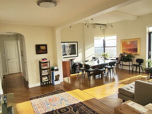 Rented by Rachel Realty | media 17