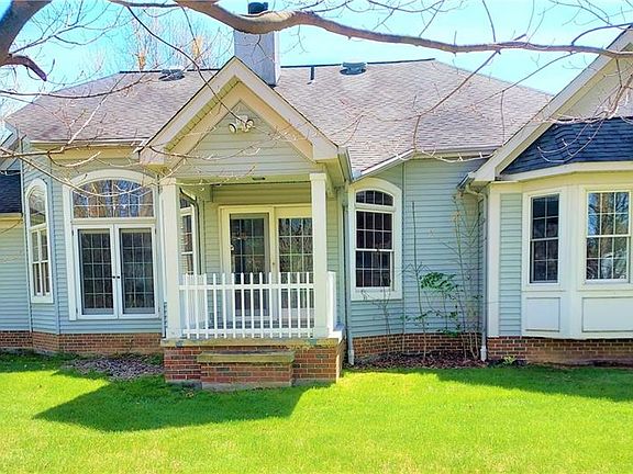 4th image of 1057 Park Ledge Dr