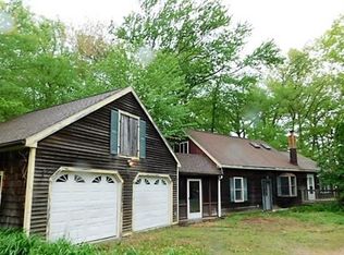 299 Clark Rd, Sturbridge, MA 01518