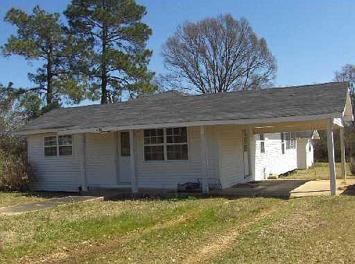 1st image of 430 Dexter Rd
