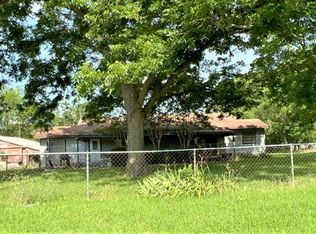 505 N Edward St, Quinlan, TX 75474