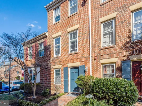 1113 Michigan Ct, Alexandria, VA 22314