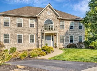 1608 Cloverdale Ln, Crescent, PA 15046