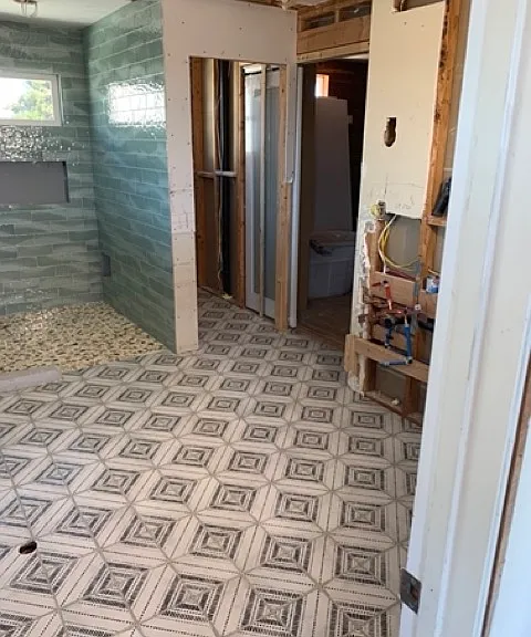 1103 Alberta Ave — Photo 14