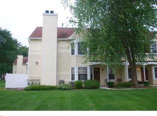 37 Dennis Ct, Hightstown, NJ 08520