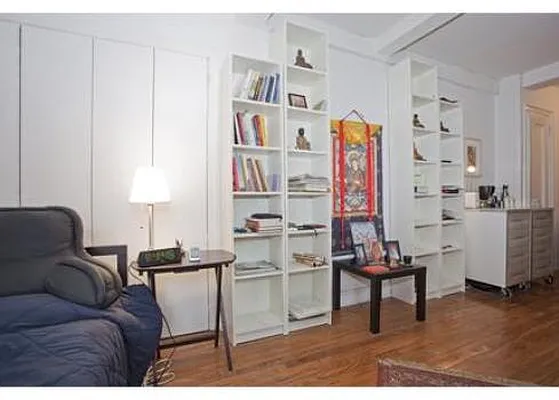 Rented by City Connections Realty | media 16