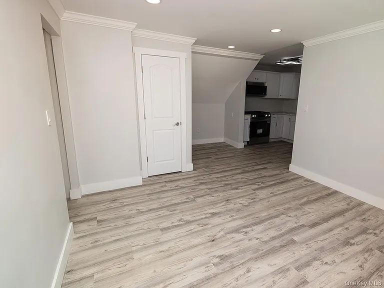 47 Wood St #2 — Photo 7