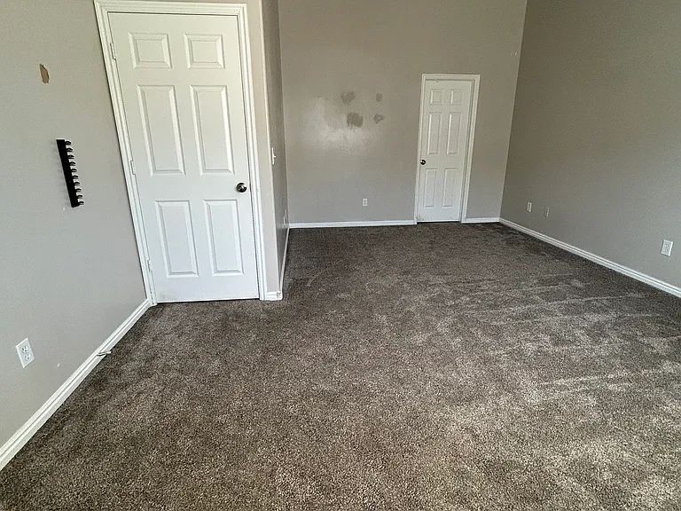 475 N Redwood Rd — Photo 29