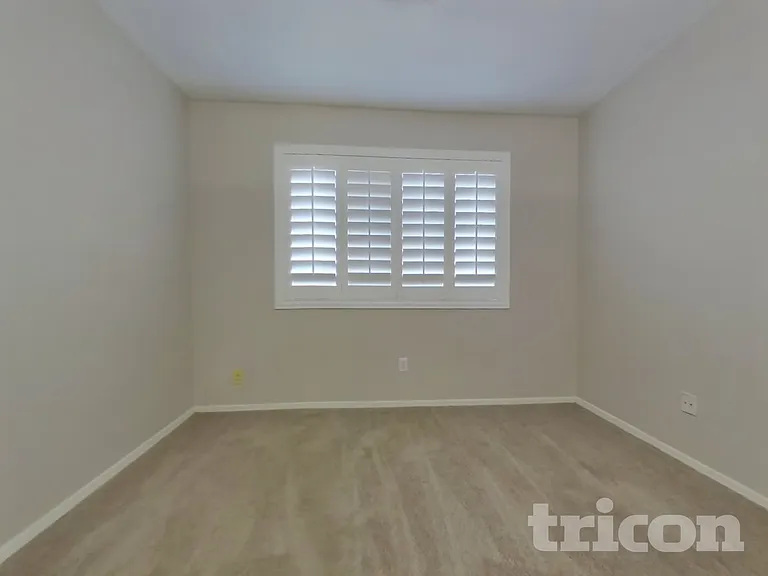 12917 W Windsor Ave — Photo 14