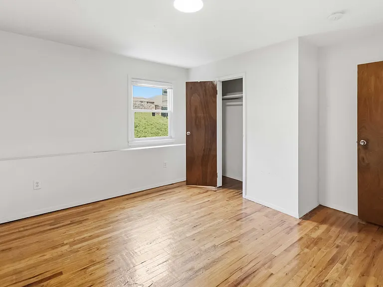 1120 Saint Louis Ave #1 — Photo 10