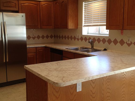 2nd image of 10521 Calle Sombra NW