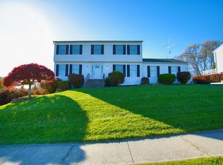 34 Clinton Dr, Washingtonville, NY 10992