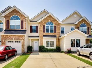 7546 Villa Ct, Gloucester Point, VA 23062