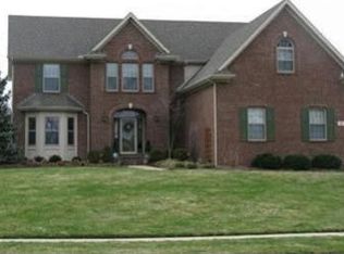 81 Earlsgate Rd, Dayton, OH 45440