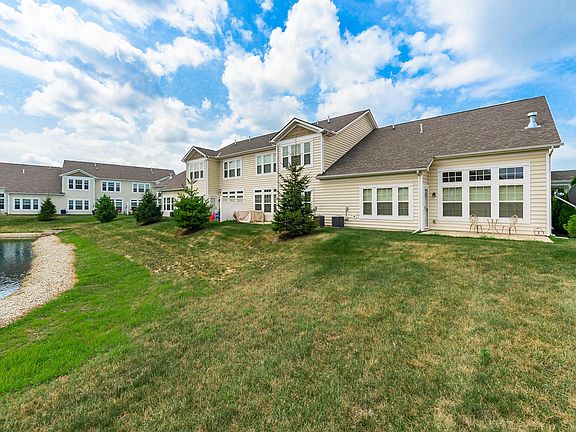 2nd image of 5110 Bayonne Ln