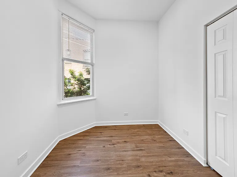 1349 W Taylor St #2R — Photo 6
