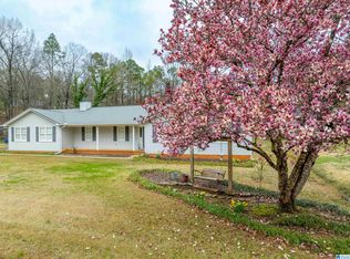 608 Lara Ln, Anniston, AL 36206