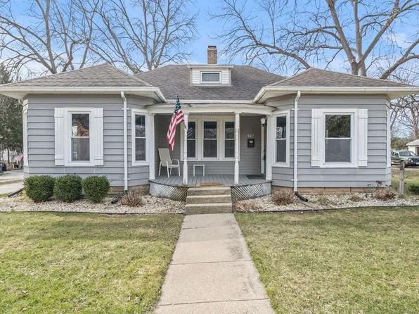 927 West Peck STREET, Whitewater, WI 53190