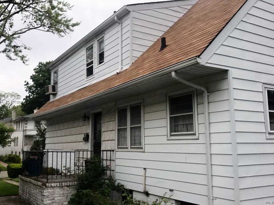 2nd image of 5423 252nd St