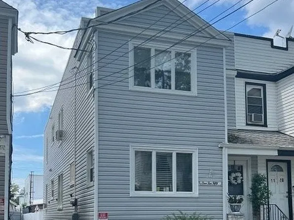 11050 107th St, Ozone Park, NY 11417