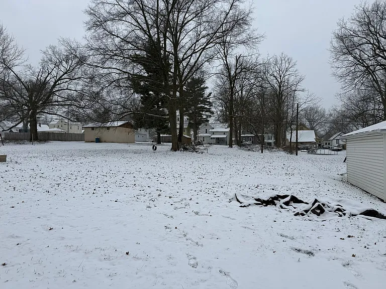443 S Union Ave — Photo 21