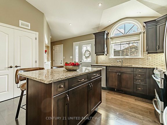 3rd image of 301 Carnegie Ave #72