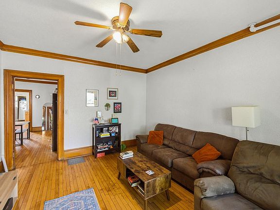 3rd image of 1671 N Marshall STREET