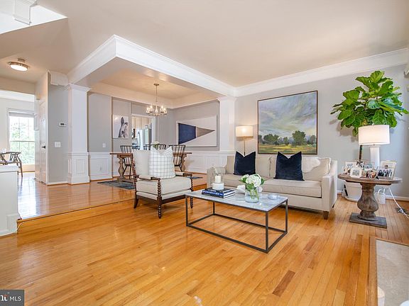 5th image of 77 Arell Ct