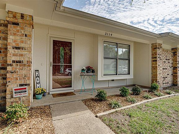 4th image of 3114 Meadowood Dr