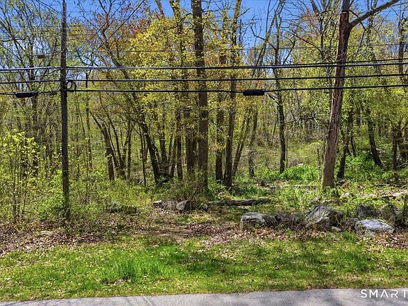 4th image of 76 Dayton Road