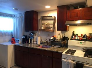 4233 S Kenyon St, Seattle, WA 98118