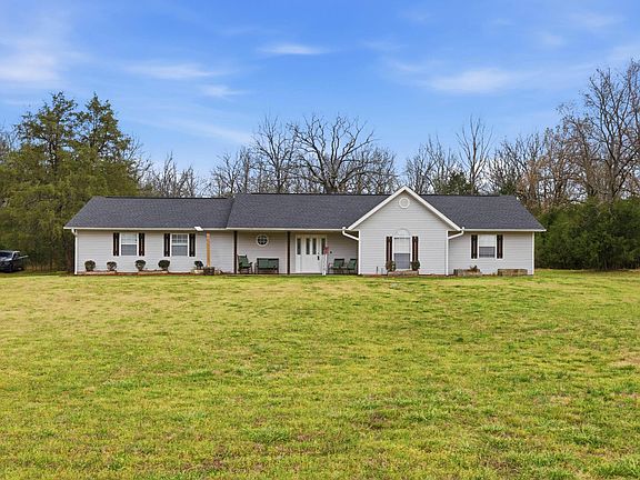 3rd image of 345 W Cricket Rd