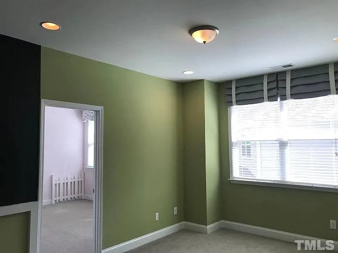 4201 Sunset Falls Dr — Photo 11