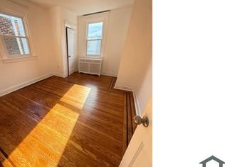 6724 N 18th St, Philadelphia, PA 19126