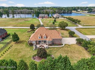 296 Shoreline Dr, Princeton, NC 27569