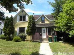 718 S 5th St, Saint Peter, MN 56082