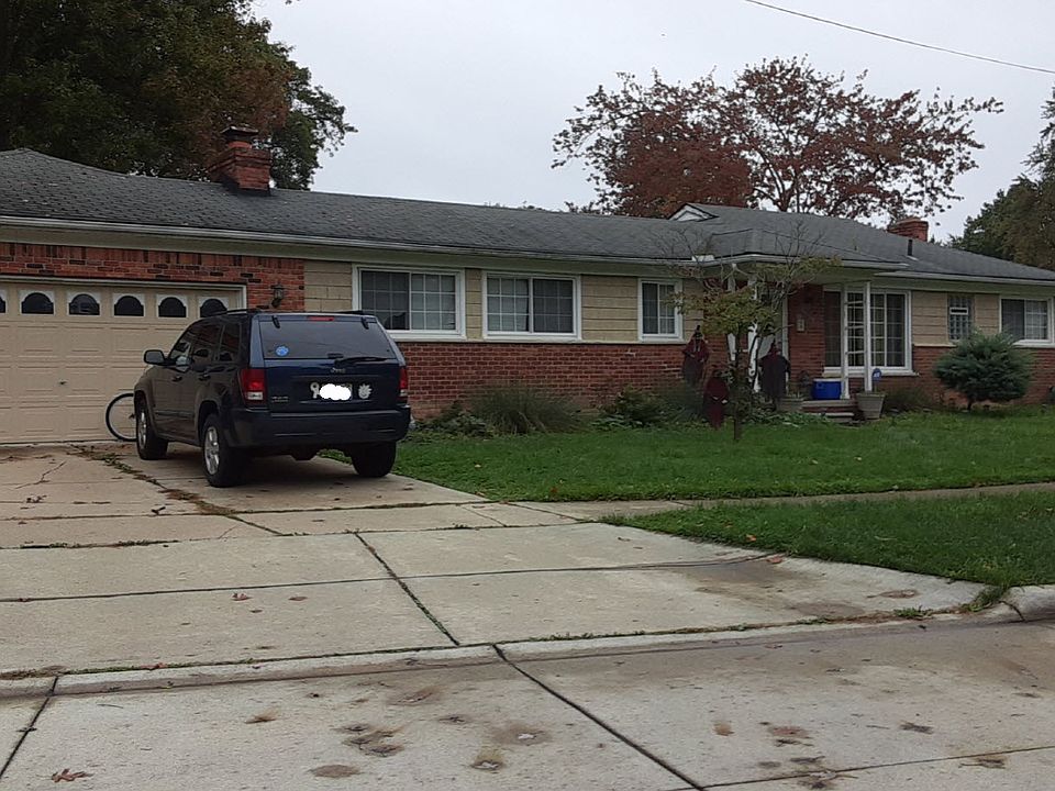 1st image of 22724 Lingemann St