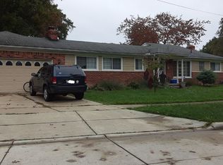 22724 Lingemann St, Saint Clair Shores, MI 48080