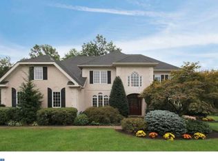 607 Meadowview Ct, Maple Glen, PA 19002