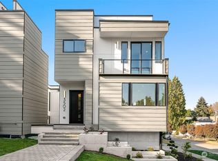 3502 W Emerson St, Seattle, WA 98199