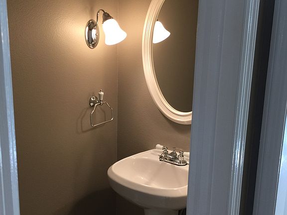 Powder room