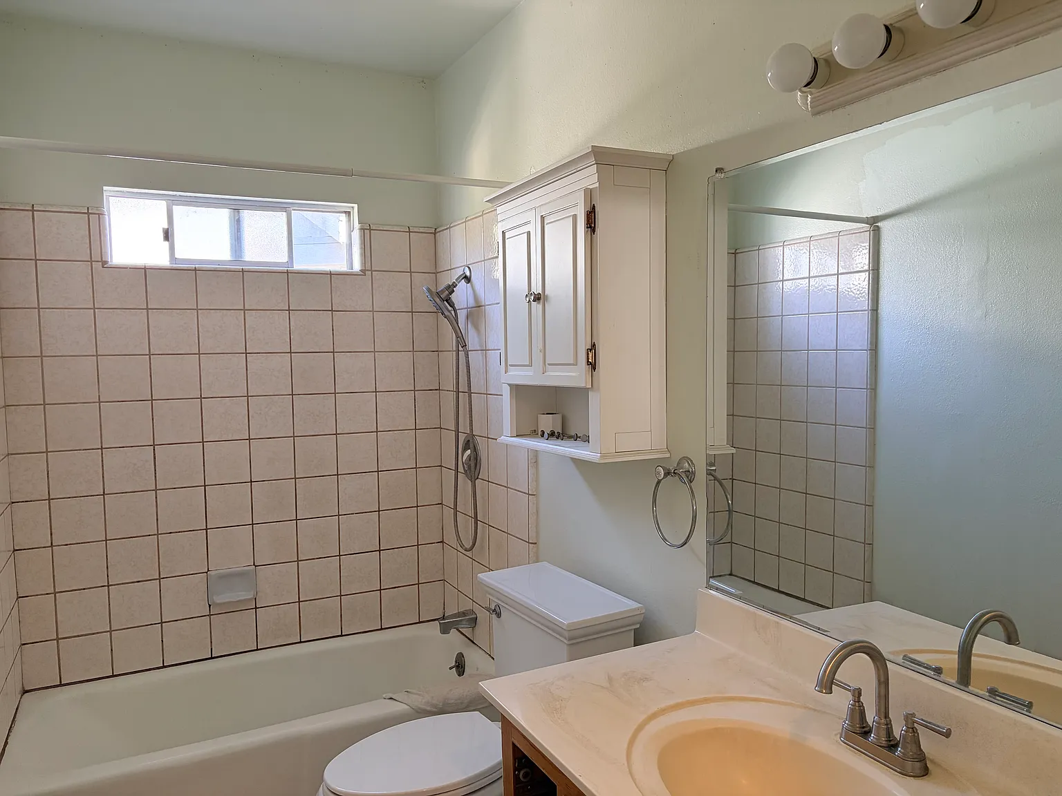 1 bed, 500 sqft, $1,800 — Photo 4