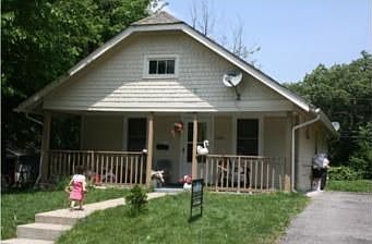 1st image of 2912 W 44th Pl